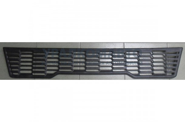 Решетка бампера F3000 центральная SHAANXI DZ93189932122